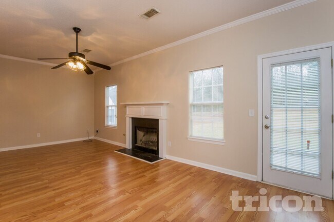 Building Photo - 6945 Pompas Ct