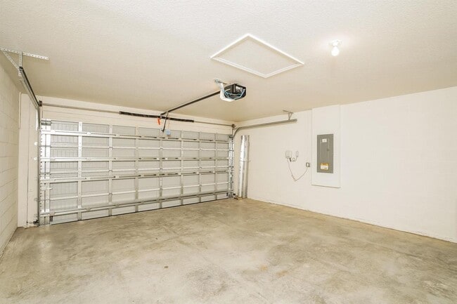 Foto del edificio - 2174 SW Wayne St