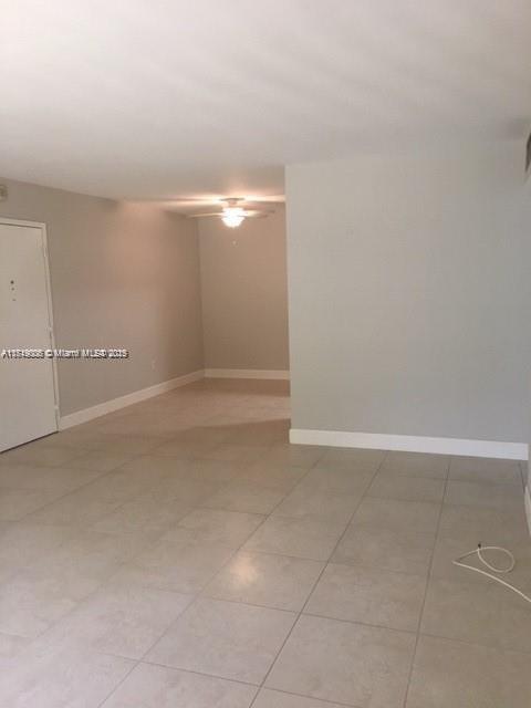 Foto del edificio - 7975 SW 86th St