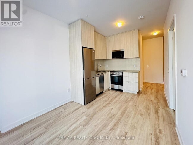 Building Photo - 7437 Kingston Rd