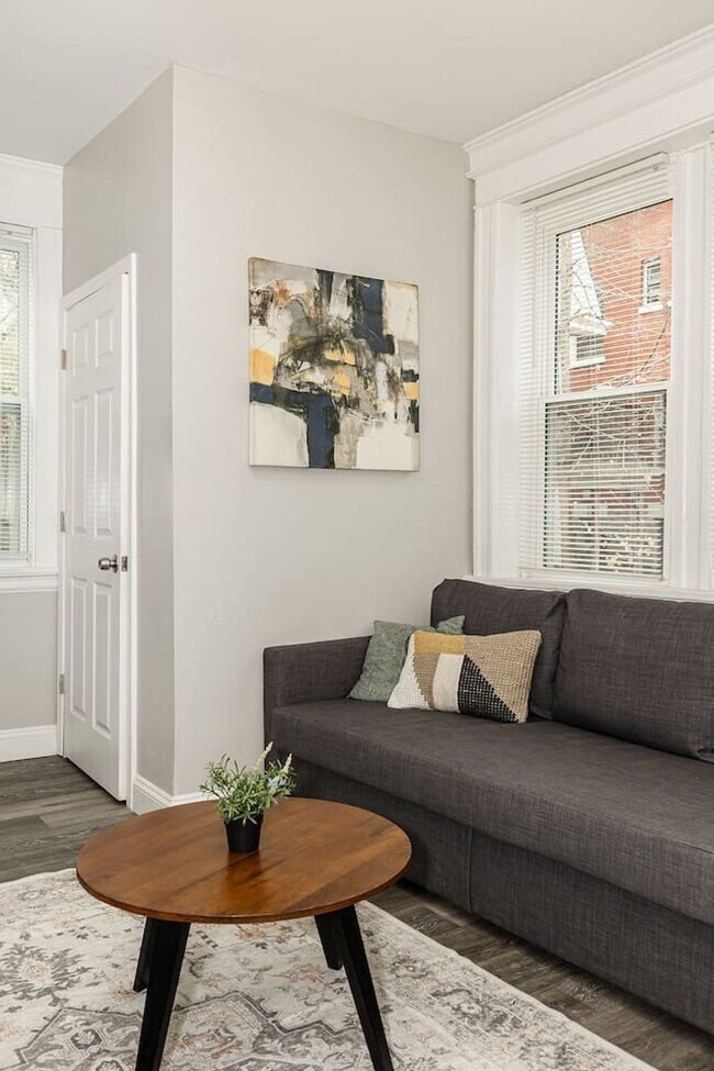 Building Photo - 216 Gilman Ave