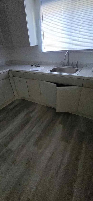 "Spacious 4-Bedroom Haven in Indianapolis ... - "Spacious 4-Bedroom Haven in Indianapolis ...