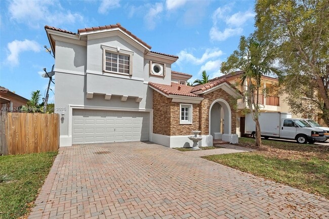 Building Photo - 16633 SW 50th Terrace