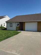 Building Photo - 516 Grainfield St