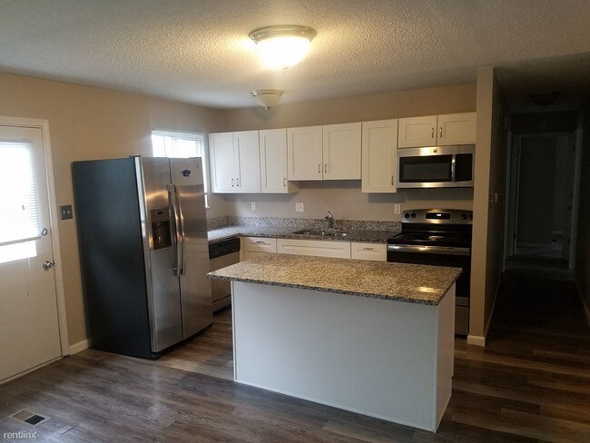 Foto del edificio - 4 br, 2 bath House - 2472 Millvalley Drive
