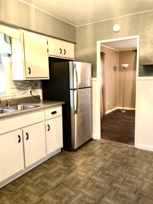 321 Erma St, Johnstown, PA 15904 House Rental in Johnstown, PA