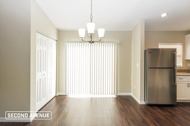 Foto del edificio - 4420 SW 139th St Rd