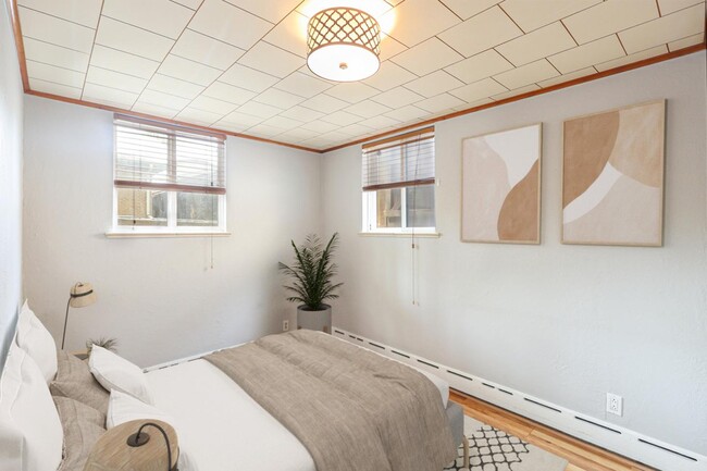 Foto del edificio - Spacious 1 bed/1 bath apartment near Tenny...