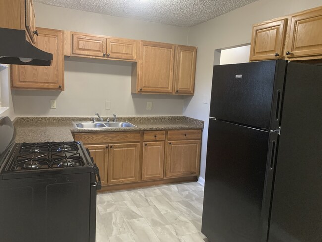 Building Photo - 11421 Folkstone Dr