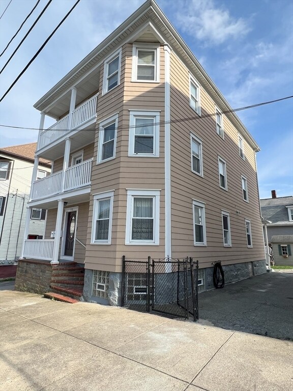 158 Nash Rd Unit 3, New Bedford, MA 02746 Room for Rent in New