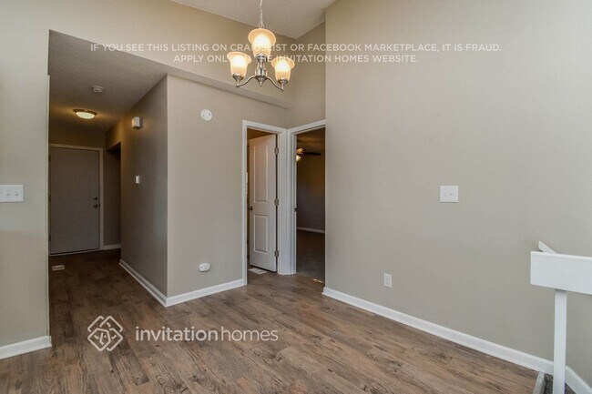 Foto del edificio - 7050 Alpenwood Way