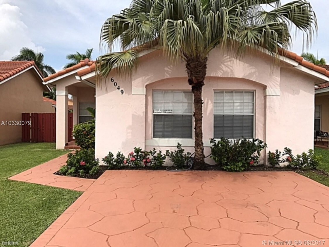 Primary Photo - 6049 SW 128th Ct