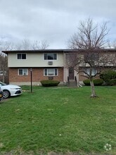 Building Photo - 903 Parr Meadow Dr