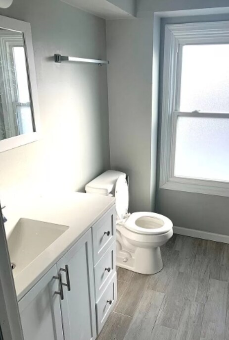 Foto principal - 133 E 35th St