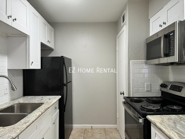 Foto del edificio - 2101 6th Ave N