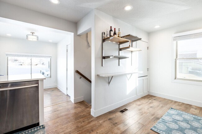 Building Photo - Updated and Bright Home with Yard