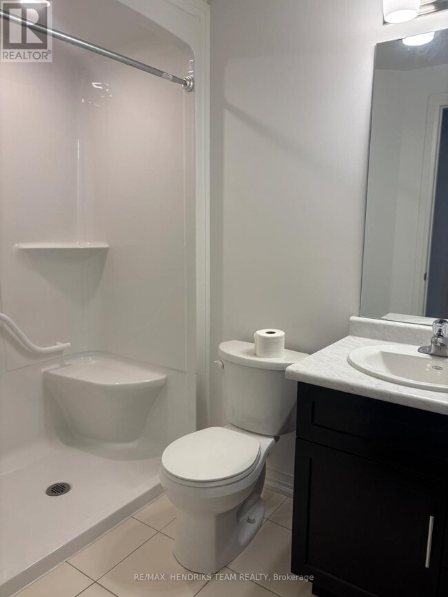 Building Photo - 146 Bur Oak Dr