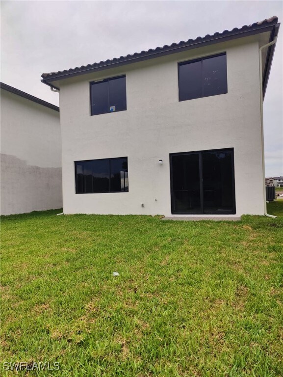 Foto del edificio - 5832 Agostino Way