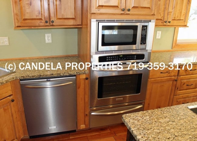 Building Photo - FOUR BEDROOM IN BROADMOOR BLUFFS PARK