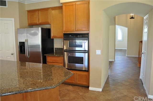 Building Photo - 42400 Wildwood Ln