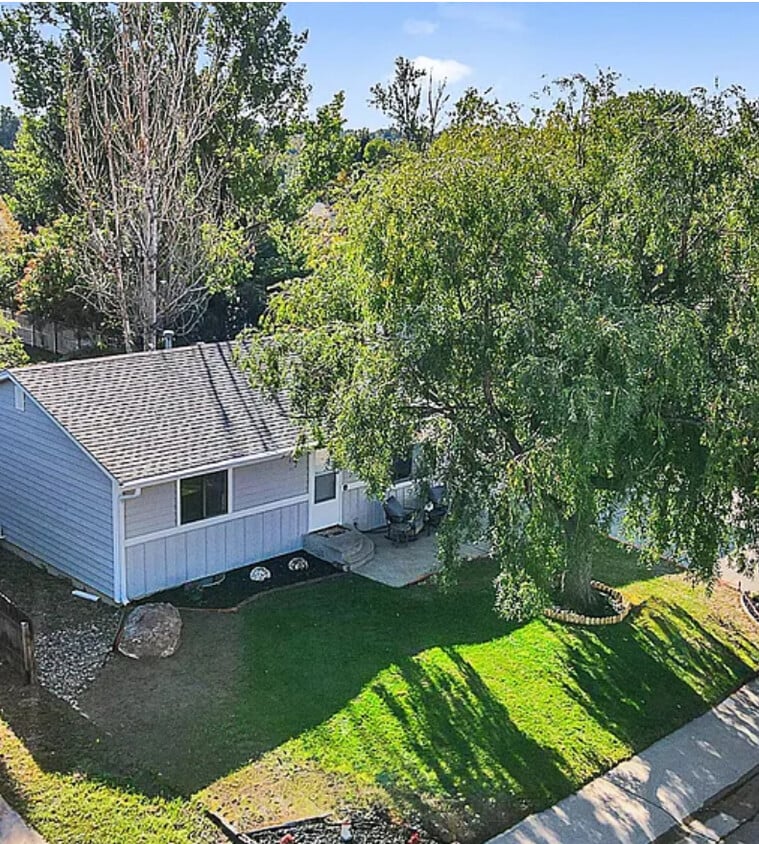 Foto principal - 1616 34th Ave