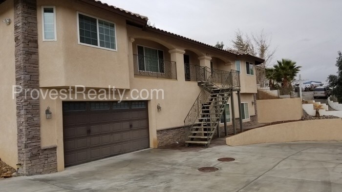 Foto principal - 17766 Buckthorn Ave