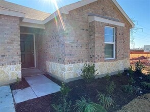 Building Photo - 4533 Greenham Ln.