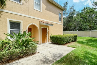 Building Photo - 3645 Parkridge Cir
