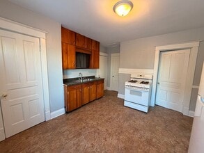 Building Photo - 2223 53rd St