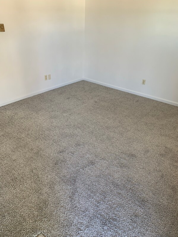 Foto del edificio - 150 E Back St