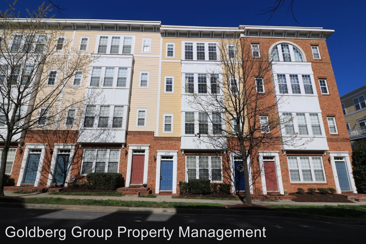 Foto principal - 107 Bucksfield Rd