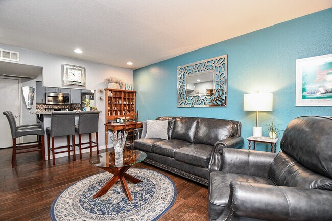 Foto del edificio - 4635 Wild Indigo St