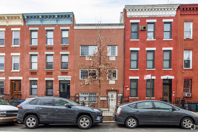 Building Photo - 590 Sterling Pl