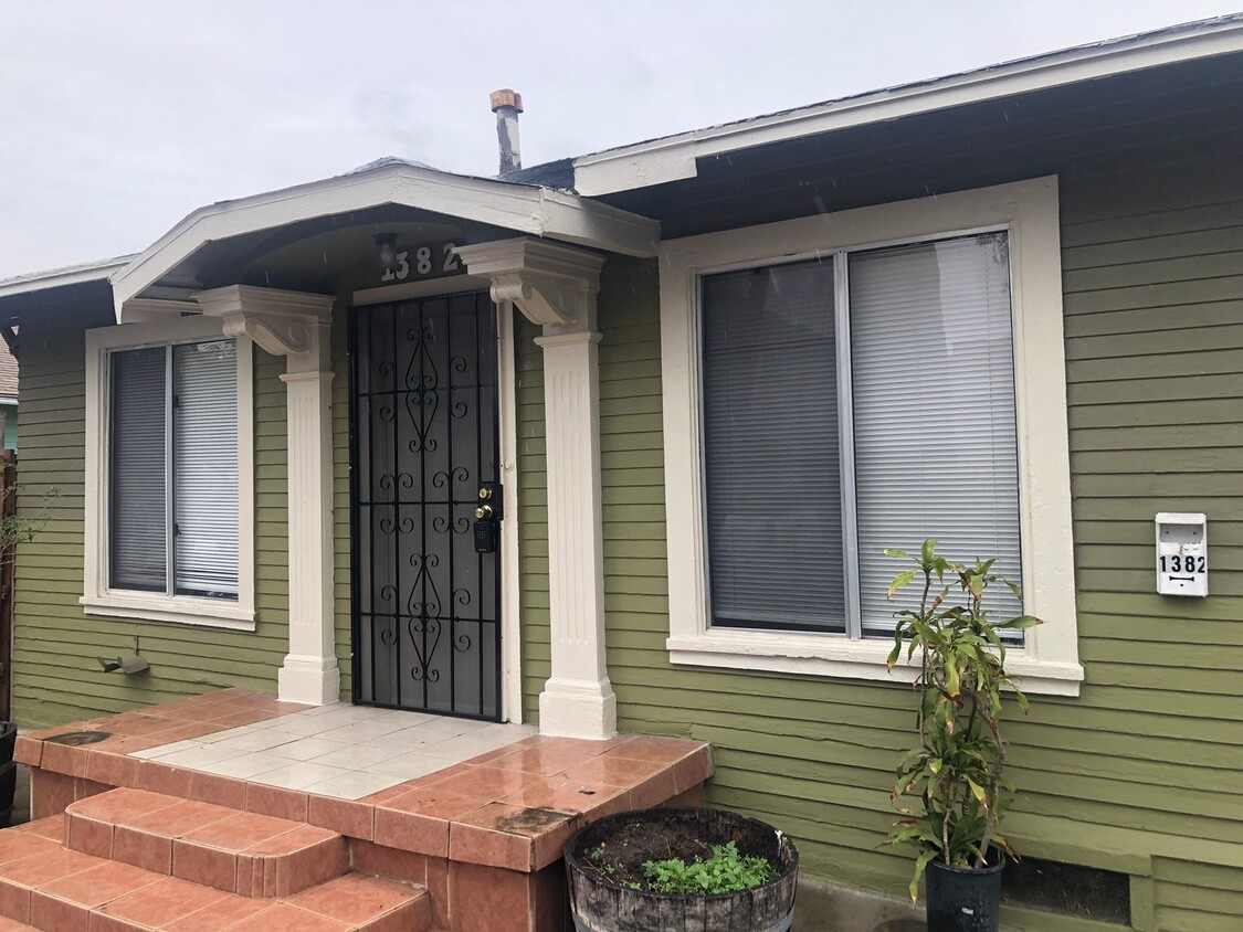 Foto principal - 1382-1382 Gaviota Ave