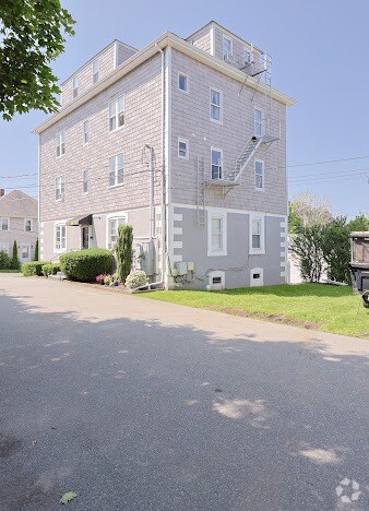 Building Photo - 9 West St