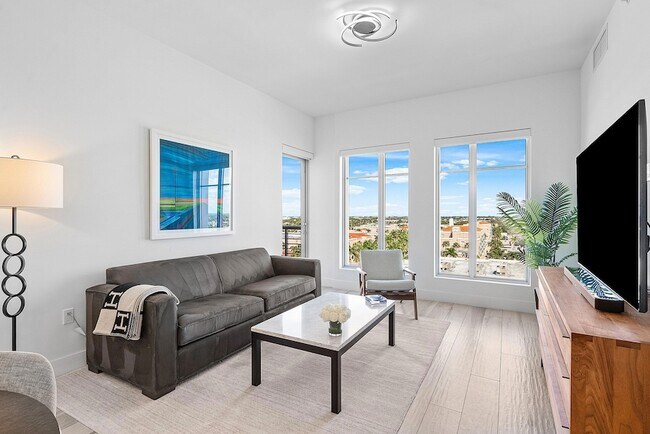 Foto del edificio - 155 E Boca Raton Rd