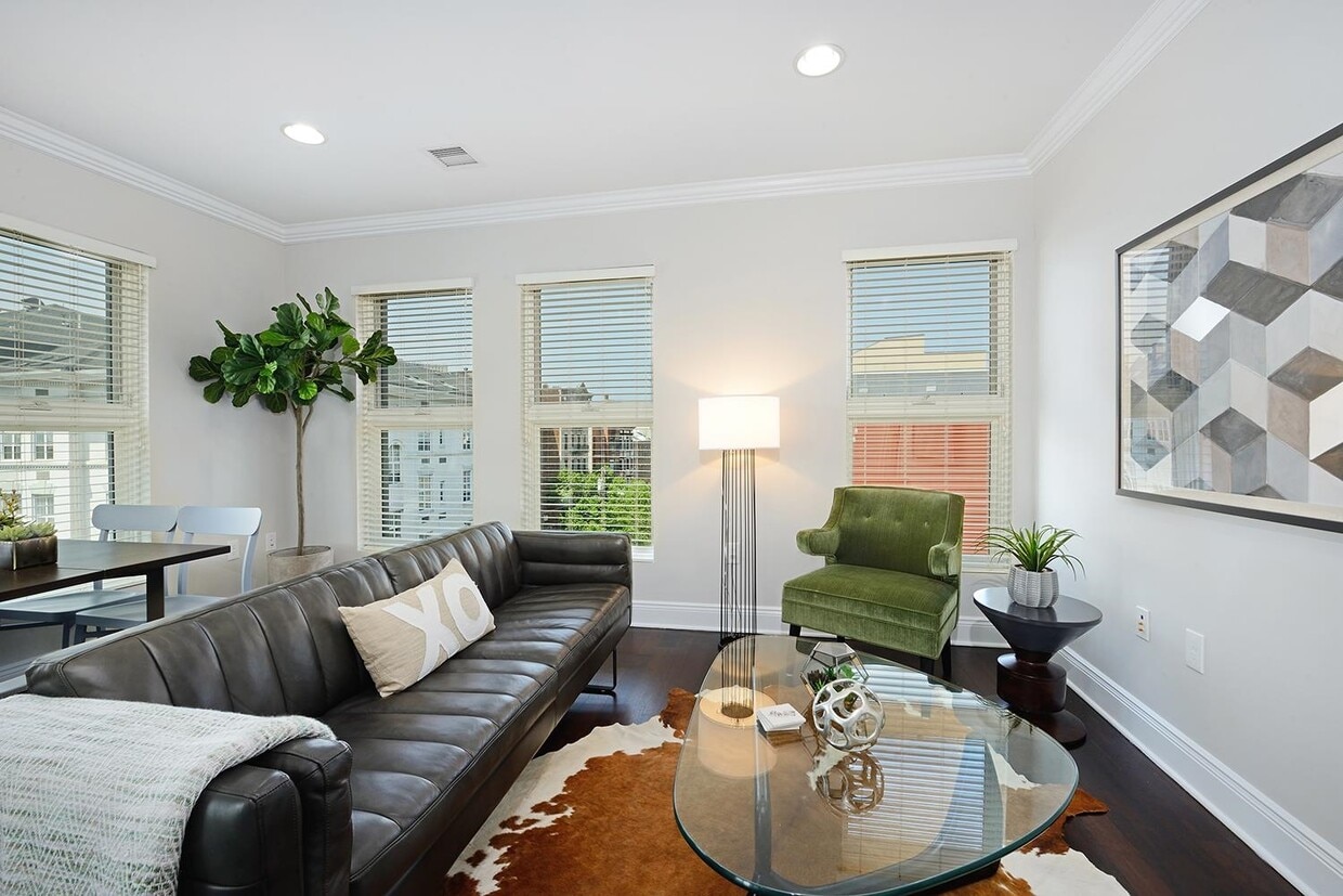 Foto principal - 619 Adams St