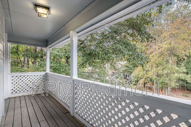 Foto del edificio - 3901 Riverlook Pkwy SE