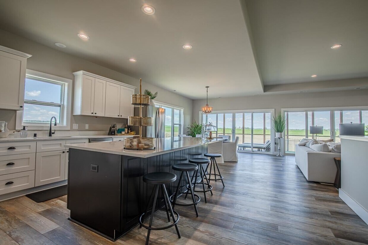 5116 Easy St, Waunakee, WI 53597 Townhome Rentals in Waunakee WI