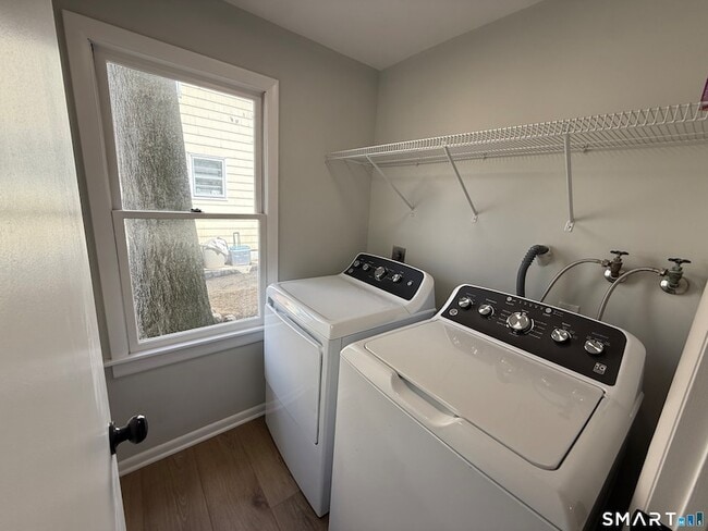 Foto del edificio - 3 Edgewood St