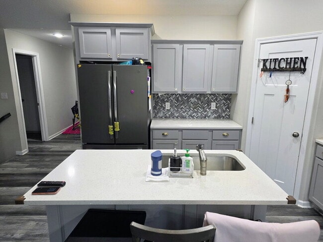 Foto del edificio - 950 8th St