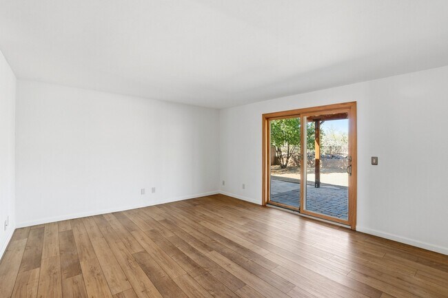 Building Photo - 11910 N Joi Dr