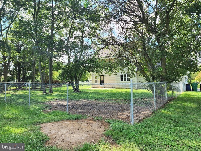 Building Photo - 62 Liberto Ln