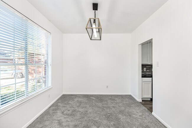 Foto del edificio - 9502 Willow Trace Ct