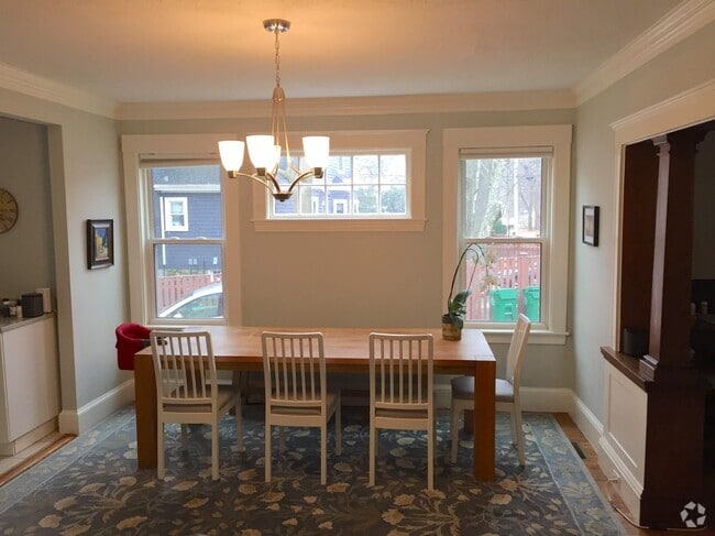 Building Photo - 42 Westbourne Road