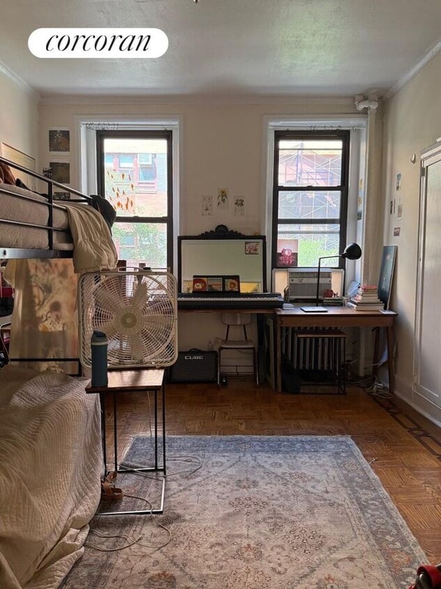 Primary Photo - 532 W 50th St