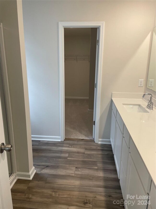 Foto del edificio - 10309 Chatham Run Ln