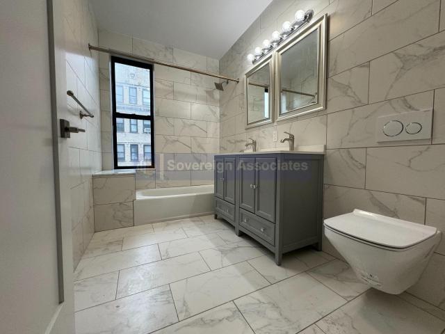 Foto del edificio - 5 bedroom in NEW YORK NY 10033