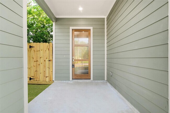 Foto del edificio - 4019 Stassen St