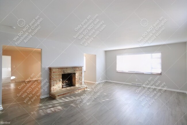 Foto del edificio - 4 br, 2 bath House - 857 Ross Rd